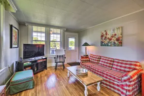 Cozy Damascus Cottage w/ Porch & Trail Access! - Image 3