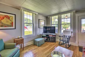 Cozy Damascus Cottage w/ Porch & Trail Access! - Image 5
