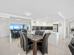 Level 26 Ocean View, Deluxe 2Bed 2Bath, FREE WIFI - Image 4