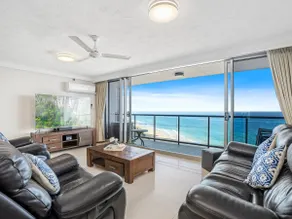 Level 26 Ocean View, Deluxe 2Bed 2Bath, FREE WIFI - Image 2