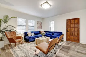 Stay In Style | Renovated & Walkable Bungalow - Image 5