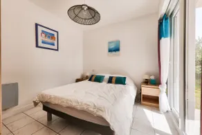 300m beach, lovely house, 6 adults 1 child - Image 5