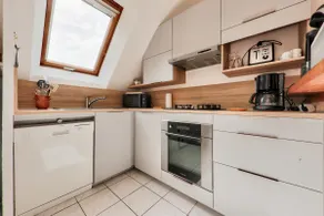 300m beach, lovely house, 6 adults 1 child - Image 4