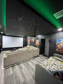 Luxury-Modern 5Bed/3Bath Home Theater & Pool - Image 3