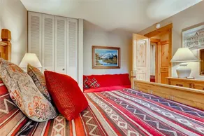 Timbernest Bristlecone Condo: Walk to Lifts Downtown Breckenridge - Image 2