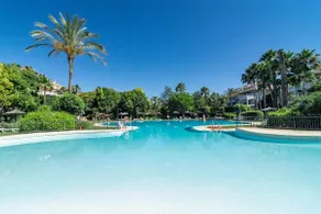 Dn11-2 Bedroom Apartment Close To Puerto Banus - Image 2