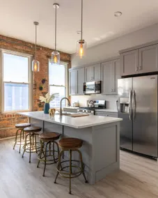 Rhinegeist Condo | Findlay Mkt | Free Streetar - Image 2