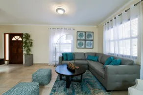 Villa Retreat: 3BR w Private Pool near Palm Beach - Image 2