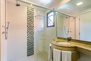 Luxury Jurere JBV142 Resort Sea View/Pool Suite - Image 4