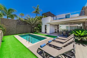 Lux Villa 31 - Image 2
