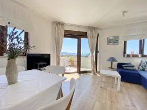 Holiday Home Ira mit Pool, Familienfreundlich, WiFi, Parken, Haustiere erlaubt - Image 4