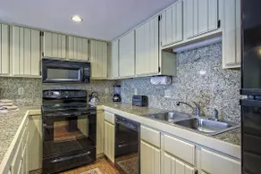 Pet-Friendly Blue Ridge Stay w/ Resort Perks - Image 3