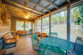 The Triple Porch Retreat, Canoe Cabin @ BooneLake - Image 4