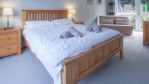 Ragged Staff - 3 Bedroom Holiday Home - Saundersfoot - Image 4