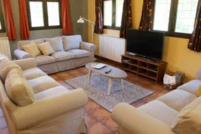 House in peaceful surroundings and family farm - Image 3