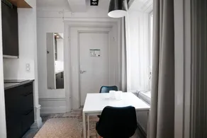 Bright apartment 2 min from Old town - Image 4