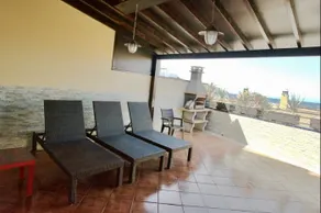 near the port, wide, confortable, WI-FI, terrace, aircon - Image 3