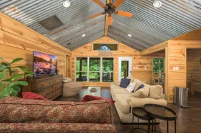 Riverside Cabin | Kayaks | Mountains | Stargazing - Image 3