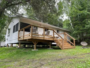 Bowerbird Beach Camp Cabin #5 - Image 3