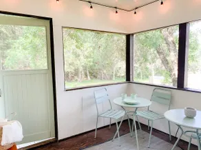 Bowerbird Beach Camp Cabin #5 - Image 4