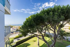2 BR facing the Port - 2min from the beaches - A/C - Image 5
