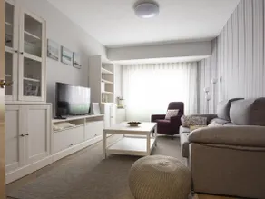 Adeinés, Family Apartment on the 4th Floor - Image 5