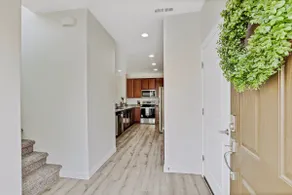 Charming Centrally Located Treasure Valley Custom - Image 4