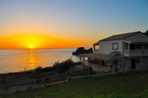 Beach House Tolis - Pelekas Beach - Image 4