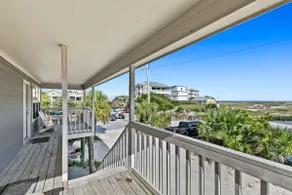 Walk to Redbar & Beach - Sam's Place West - Image 2