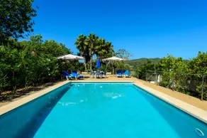 Villa \"Can Joan den Coves\" mit Bergblick, Pool & WLAN - Image 2