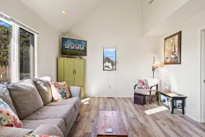 Channel View Charmer - Image 4