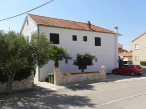 Apartment Roza (89421-A1) - Vodice - Image 2