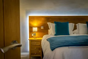 A family break that sleeps 4 guests  in 2 bedrooms - Image 5