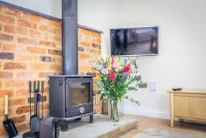 A family break that sleeps 4 guests  in 2 bedrooms - Image 2
