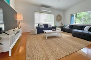 Neat 3 Bedroom House with bush outlook - Image 3