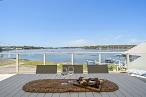 Burrill Lake Cottage - Image 4