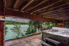 Hickory Hills lake home - Image 3