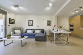 Marjaleta, Beautiful apartment in the center of Mor - Image 2