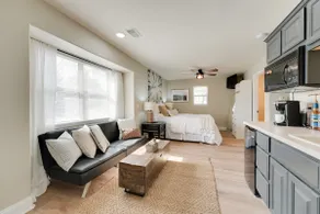 Near Silver Dollar City Spacious 2BR 2 1/2 BA - Image 5