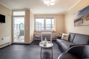 Vacation home with a view - Image 3