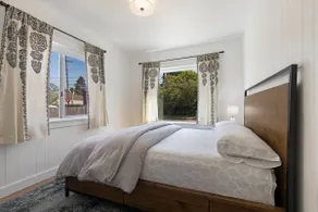 Renovated Ballard Home |Fence |Walk to Restaurants - Image 5