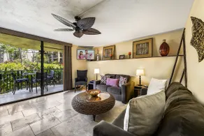 Kona Makai 2103 : Condo rénové avec climatisation dans complexe en bord de mer - Image 3