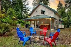 2 Kings, Fire Pit, Gameroom, EV charger, Dogs OK! - Image 3