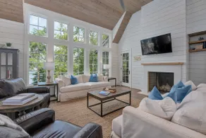 *NEW* Lakestone Villa - Gorgeous 5 BR Custom Home - Image 2