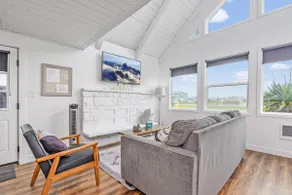 Tidal House #10 - Ocean Shores Chalet - Image 4