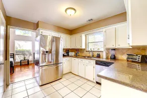 PG Family Oasis w/ King Beds & Pool | Sleeps 18 - Image 5