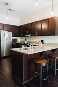 Bright 1BR Retreat | Capitol Access - Image 5
