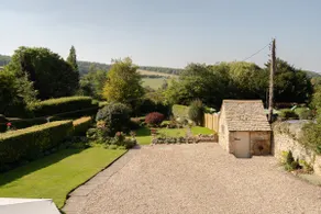 Broughwood Cottage Snowshill, Cotswold Stone Cottage - Image 3