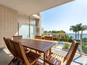 Dream vacations sea front with the family - Image 5