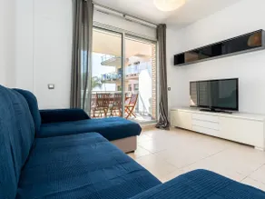 Dream vacations sea front with the family - Image 3